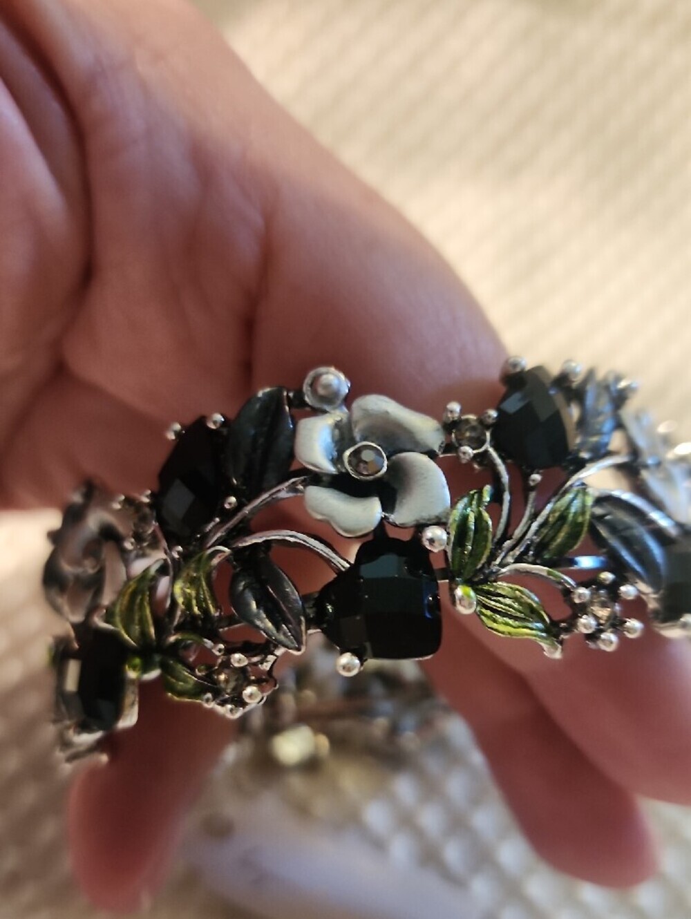 Floral Black and Silver Crystal Bracelet - Women Jewelry - Picture 3 of 6